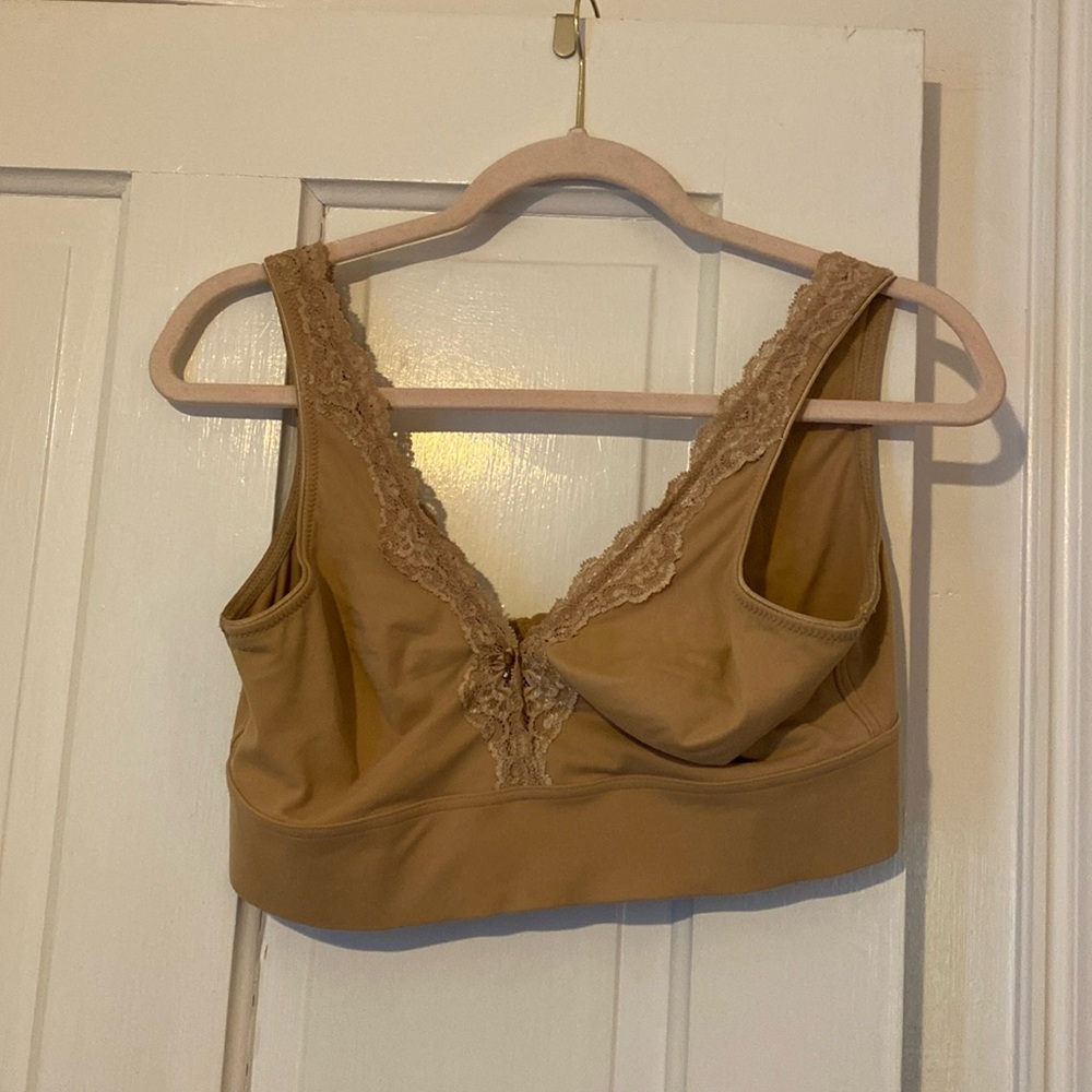 SOMA Women’s Embraceable Wireless Unlined Bra